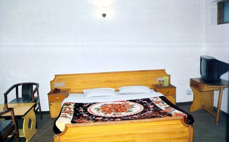Hotel Shikhar, Mcleodganj 4